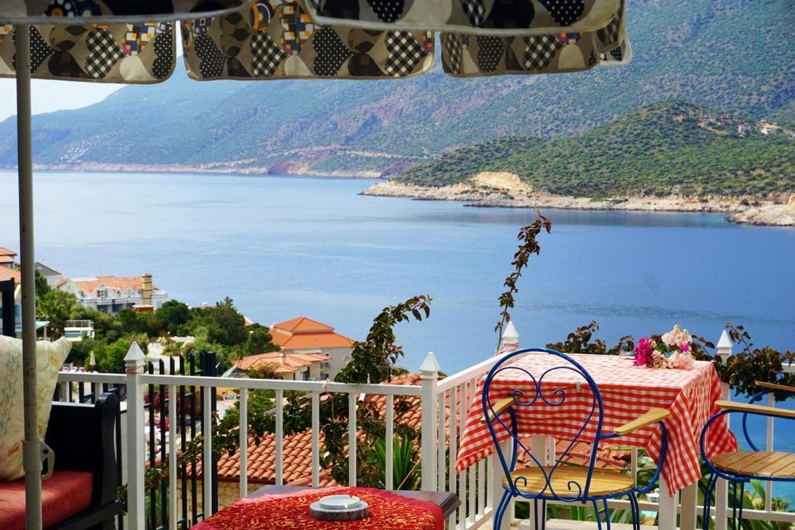 Duesler Evim Butik Otel Kas Exterior foto